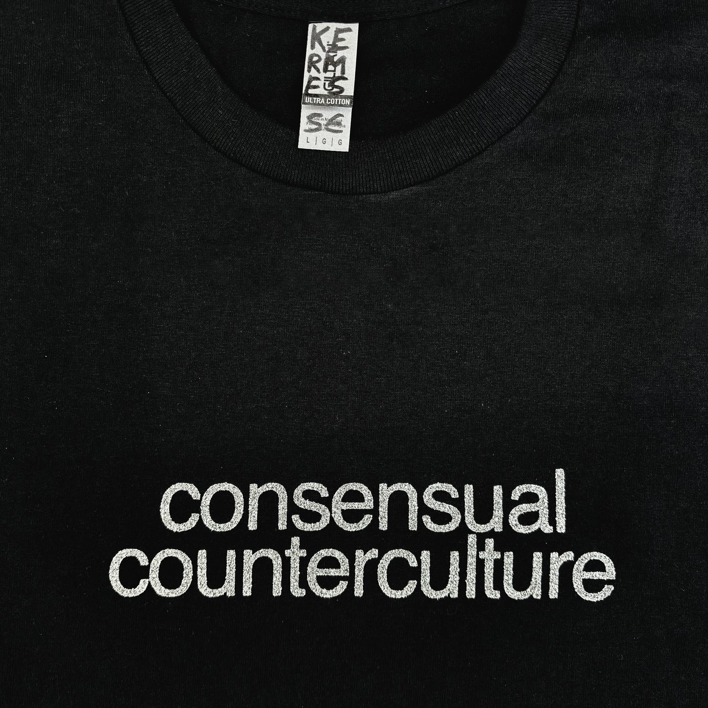 "CONSENSUAL COUNTERCULTURE" GLITTER SHORT-SLEEVED TEE