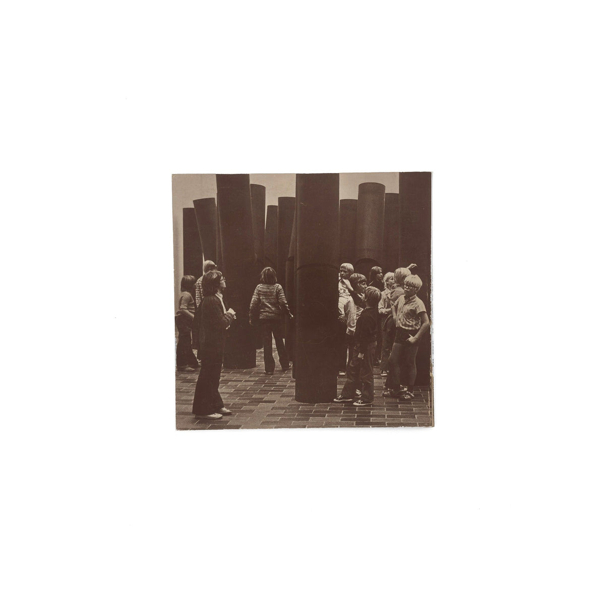 Pol Bury — 25 tonnes de colonnes (1973), back cover